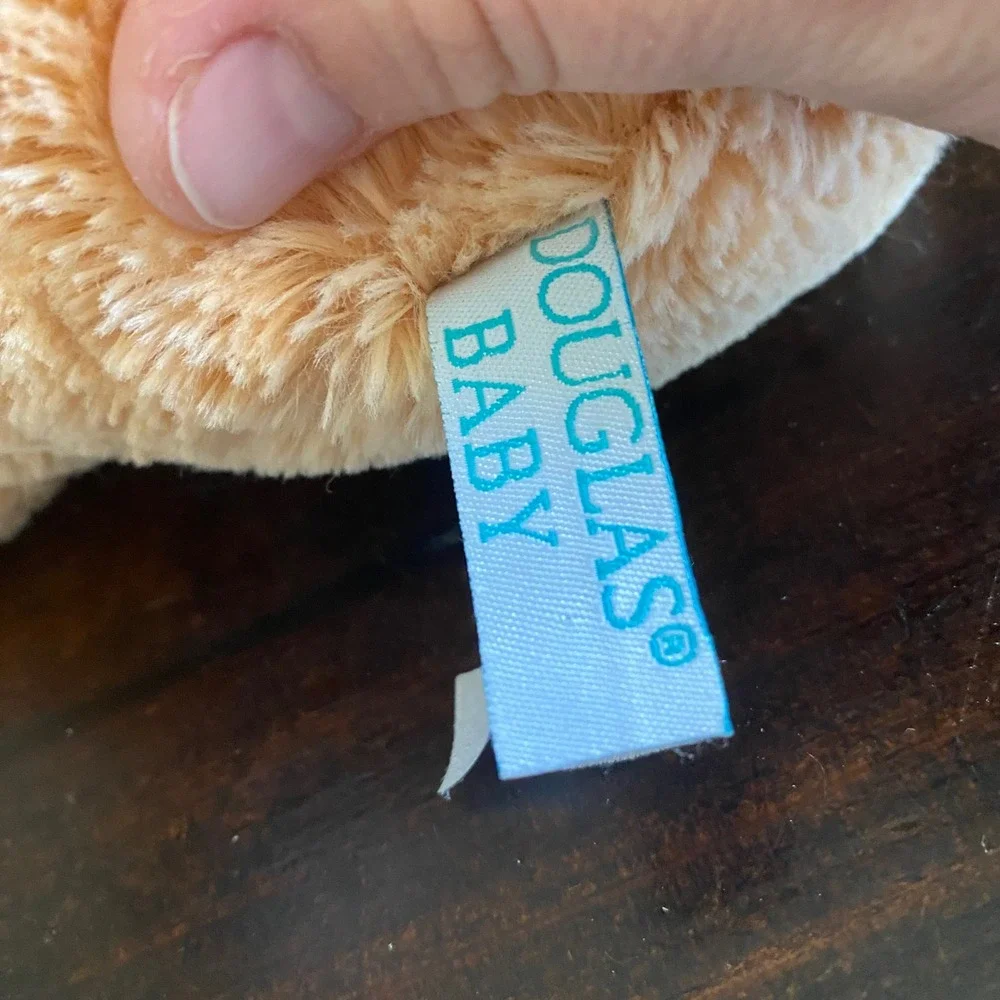 Douglas‎ Baby Cuddle 13